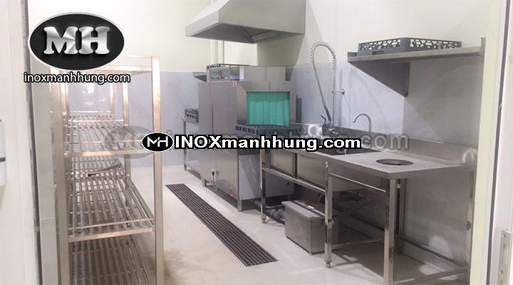 Những bồn rửa chén inox có chân phổ biến, giá rẻ chất lượng tốt nhất