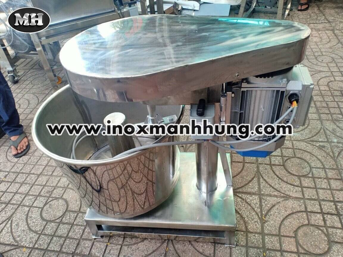 May Tron Bot Banh Bao Inox Manh Hung