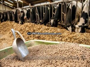 Những lợi ích khi sử dụng máy trộn thức ăn chăn nuôi